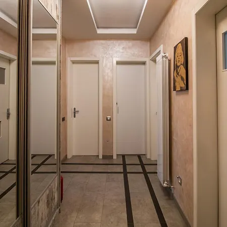 Center Apartment